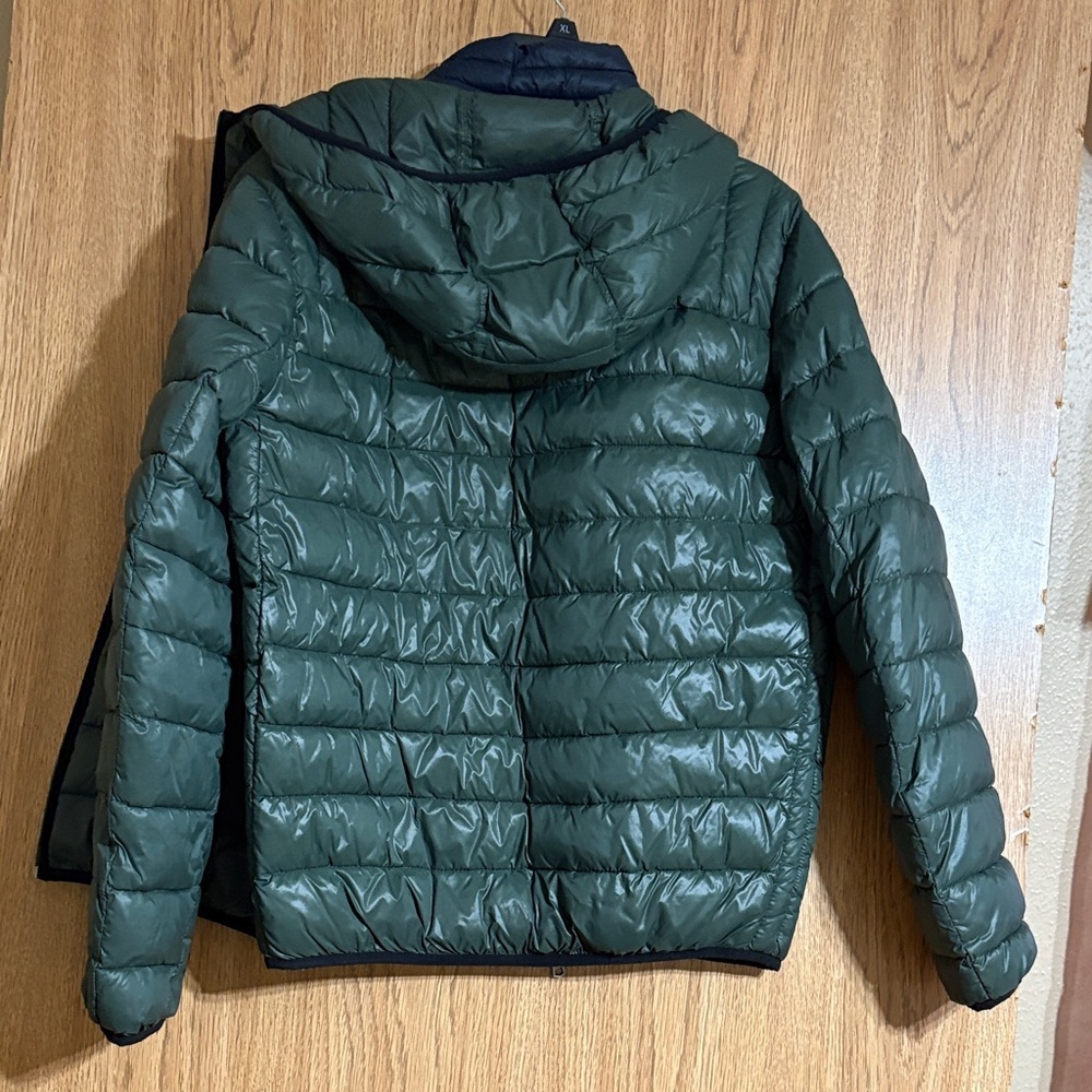 Tommy Hilfiger Olive Puffer Jacket for Men - Picture 14 of 14